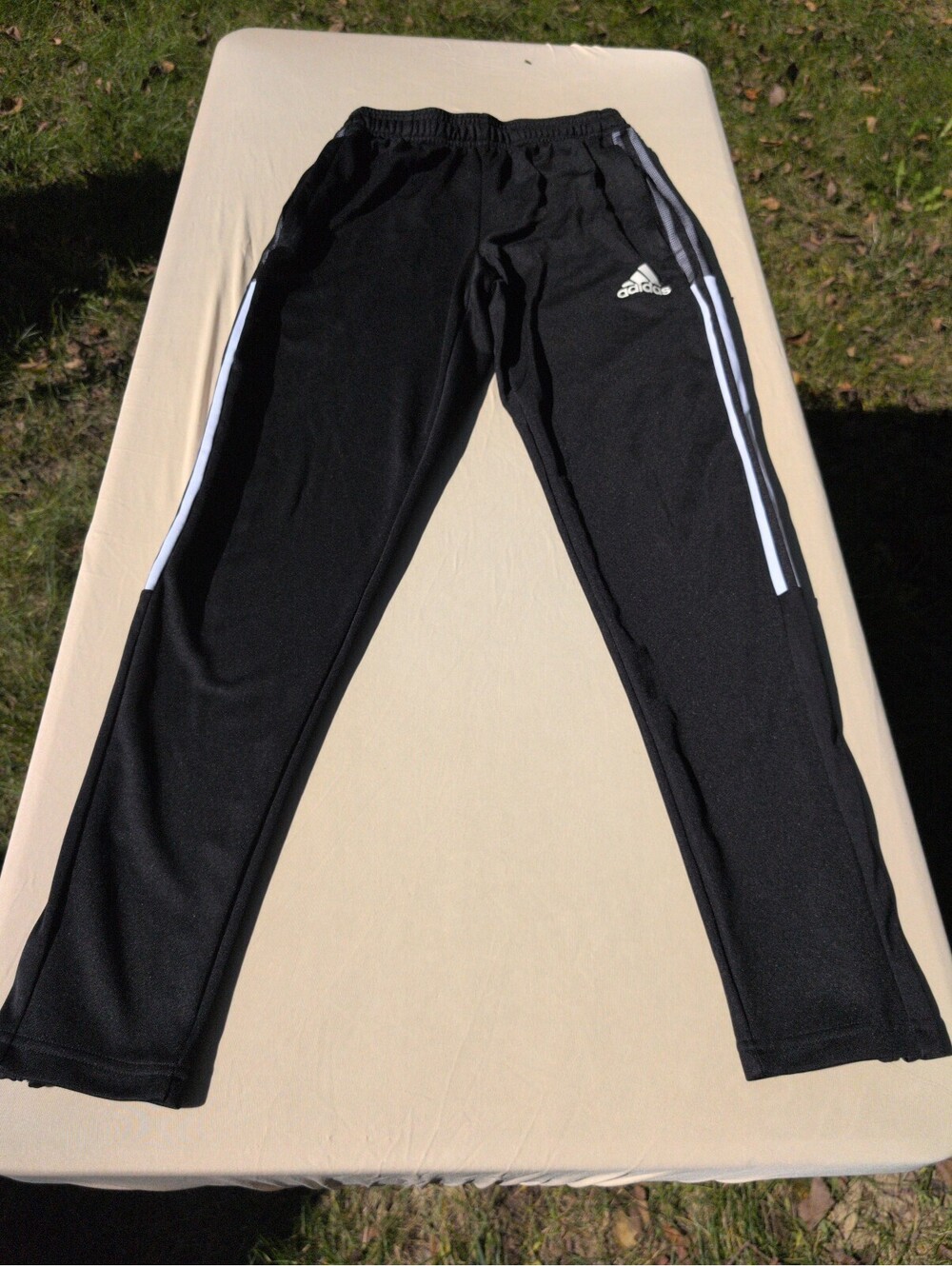 Adidas Primegreen Aeroready Joggers Mens Small Black Zip Pockets Zip Ankle EUC